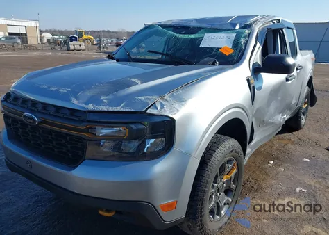 2024 Ford Maverick Xlt z USA, uszkodzony, nr VIN 3FTTW8C99RRB00812